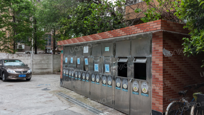 场中小区外景图