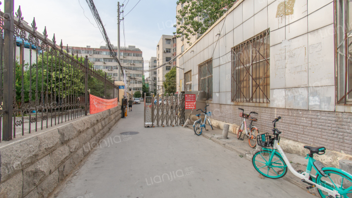 市政管理处家属院外景图