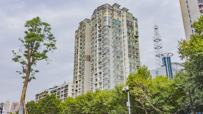 浚安大厦外景图