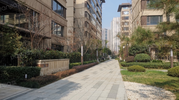 融创九樾府A区外景图
