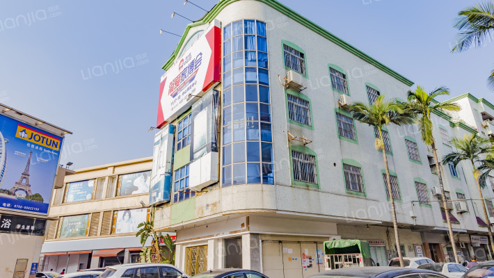 中堡下街外景图