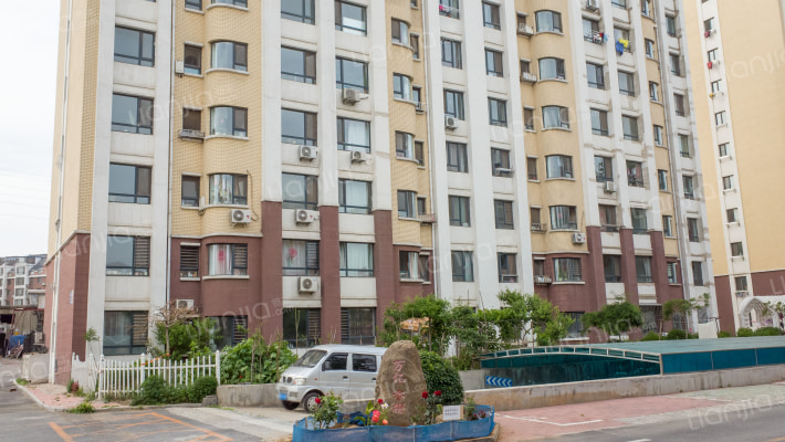 万亿香橙外景图