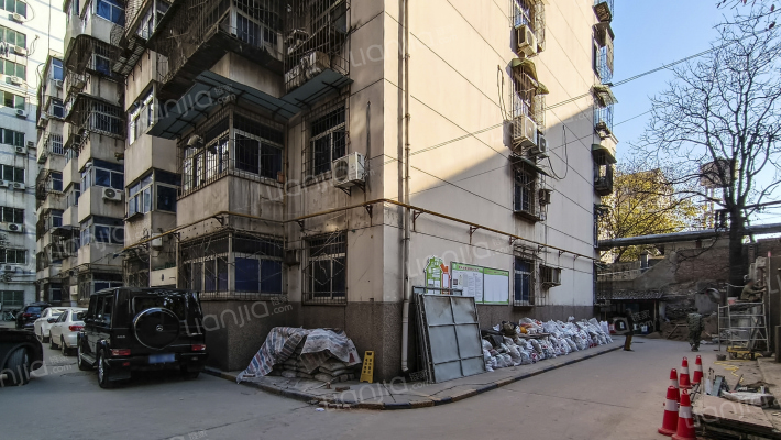 艺华小区外景图