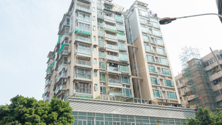 芳泰花园外景图