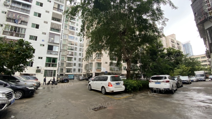 福利小区外景图