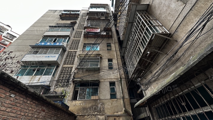 乌金路220号外景图