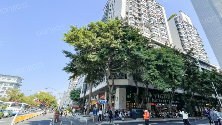 贤南商厦外景图