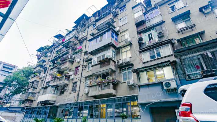 汉阳大道79到85号外景图