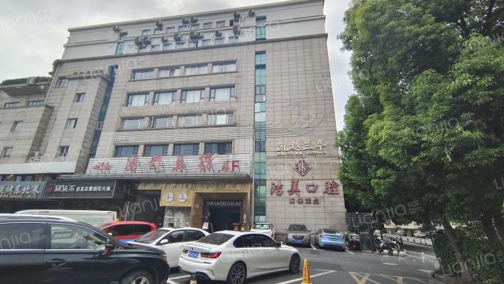 莱茵商厦外景图