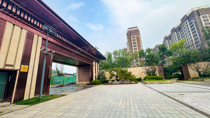 中铁城芳庭外景图