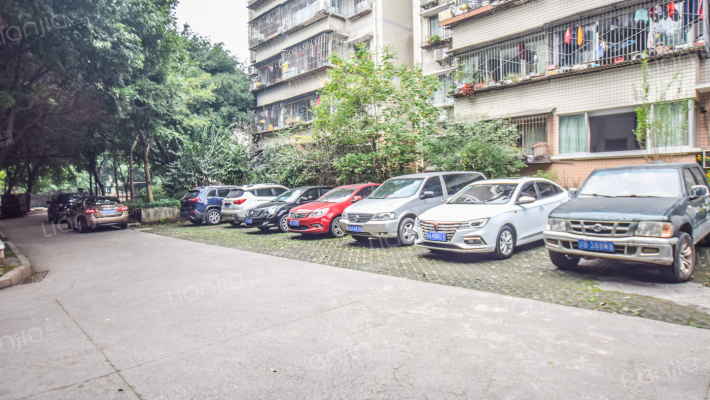 新石坑小区外景图