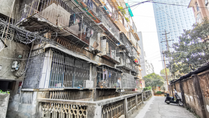 工行宿舍外景图