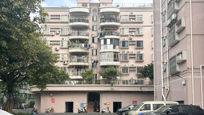 西苑新村外景图