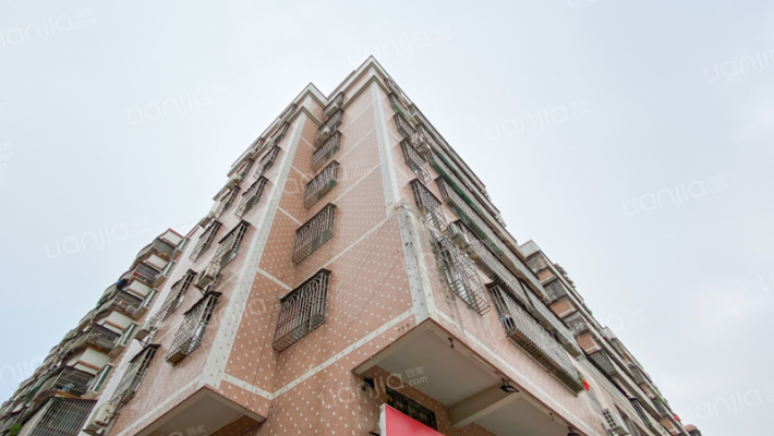 盈富商住楼外景图