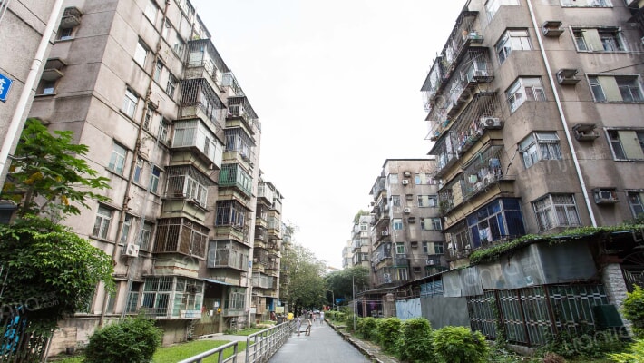 湖滨新村外景图