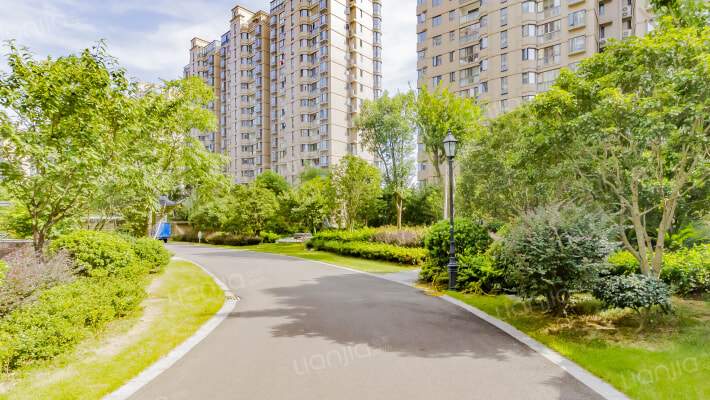 波导山水桃源外景图