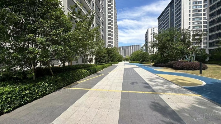 花语熙岸府外景图