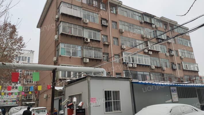 供水公司宿舍外景图