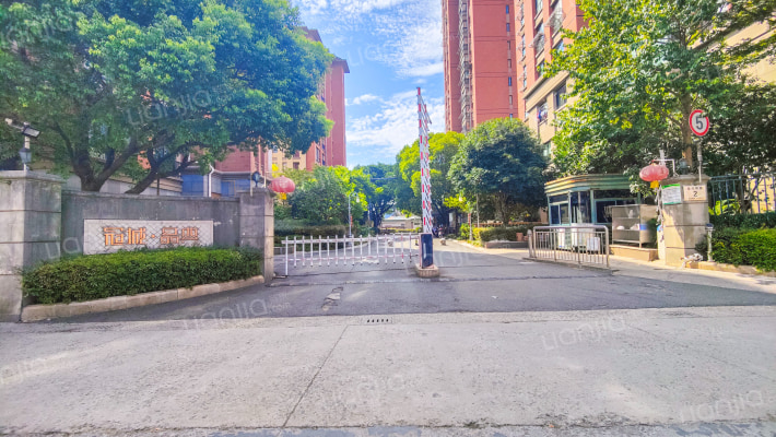 冠城晶典外景图