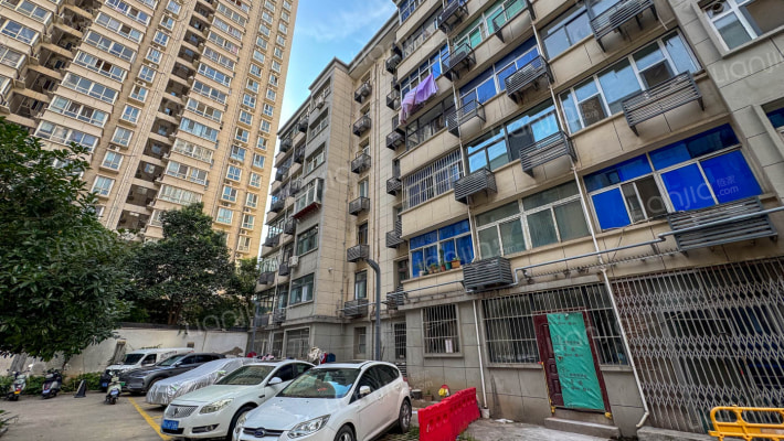 西安市农业局家属院外景图