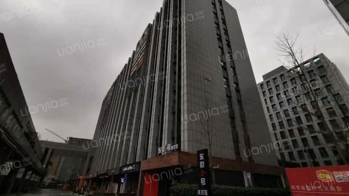 象山大厦外景图