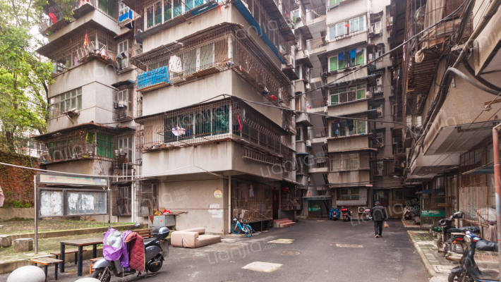 金龙路8号外景图