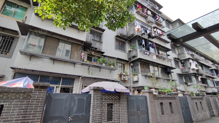 朝阳西路131号外景图