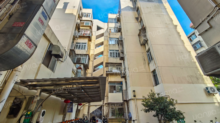 翠苑小区外景图