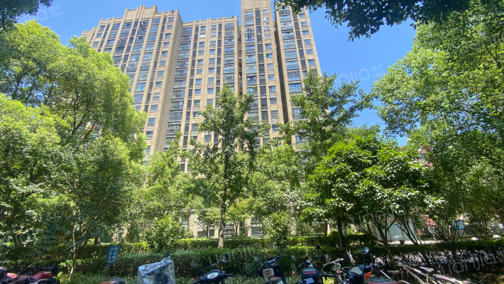 华宇商业中心外景图