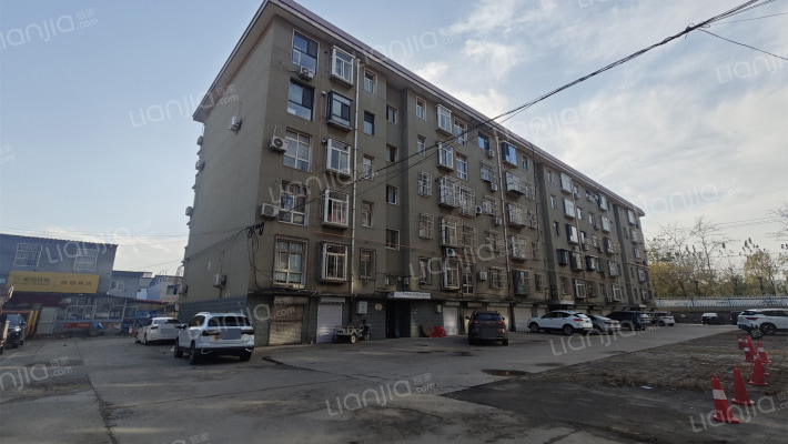 台洲怡园外景图