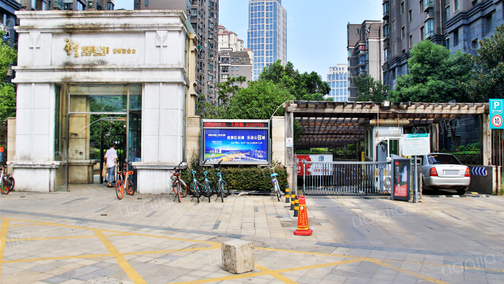 新里梵顿公馆香榭丽舍区外景图