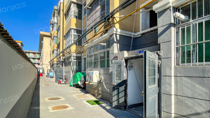 教育局老家属院外景图