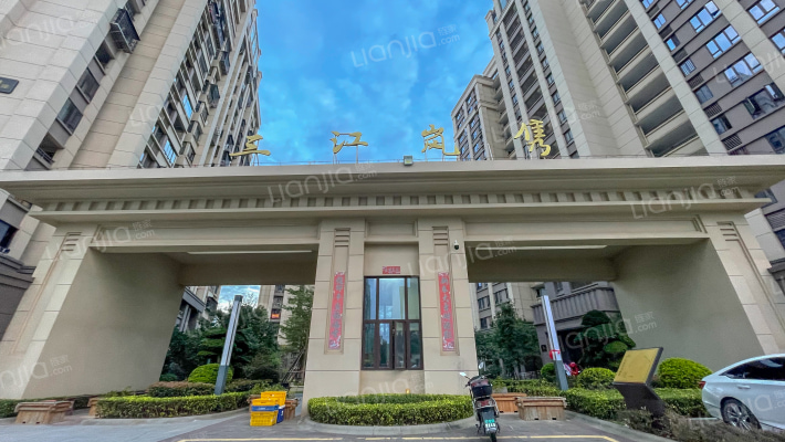 三江岚隽外景图