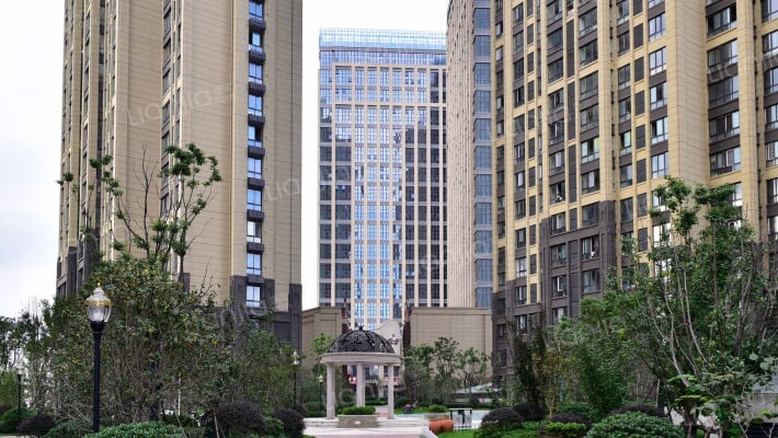 文一名门南郡外景图