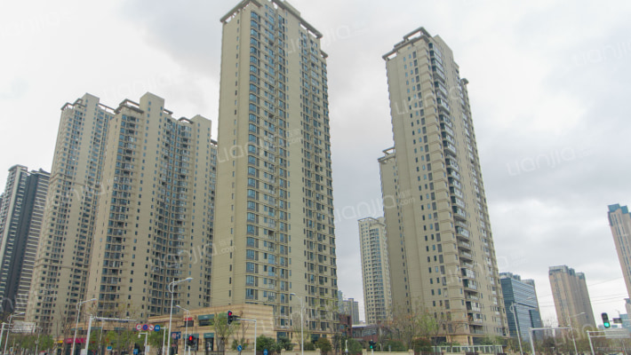 中核时代广场外景图