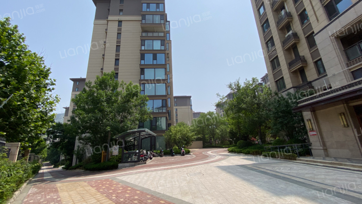 漫山香墅麓府外景图