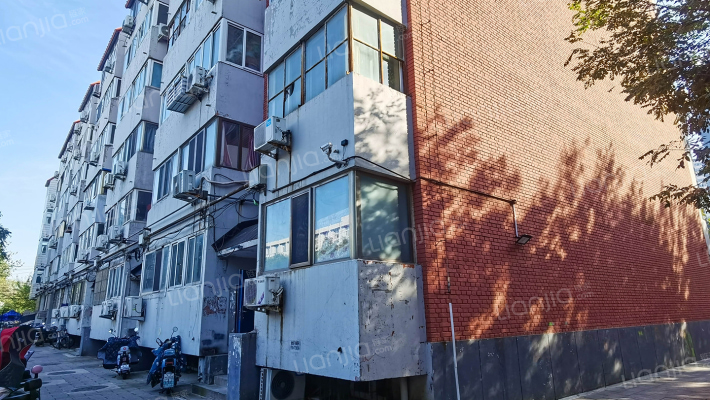 金家村283号院外景图