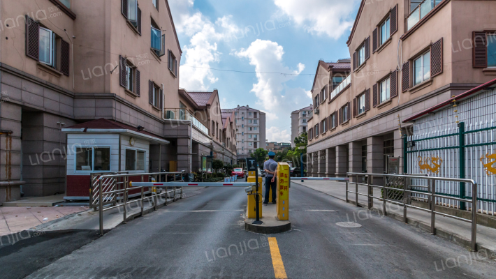 金铭文博水景苑外景图