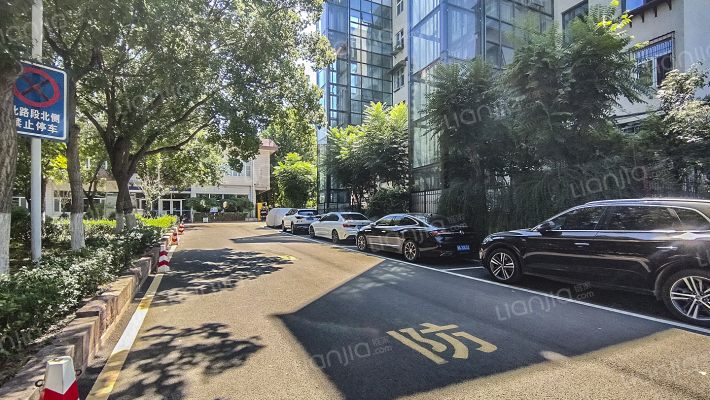 山东警察学校外景图