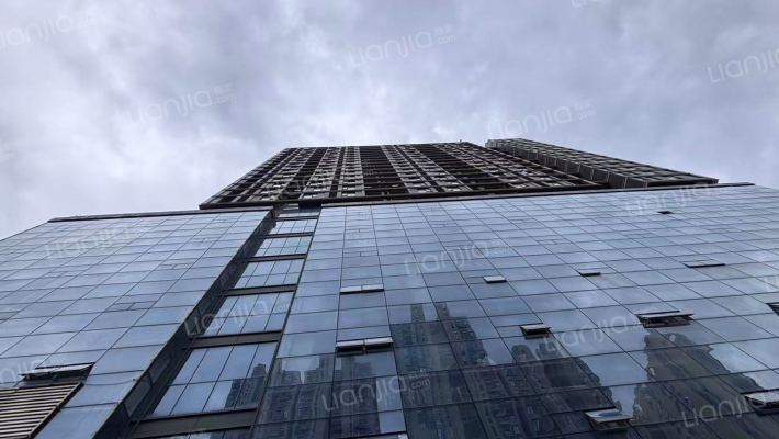 雄楚新天第外景图