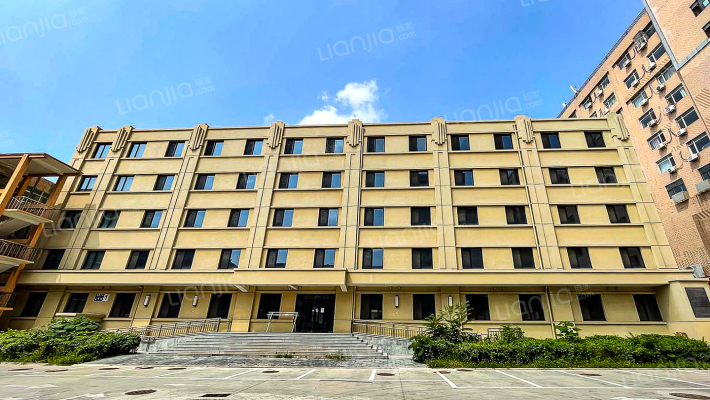 财智国际中心外景图