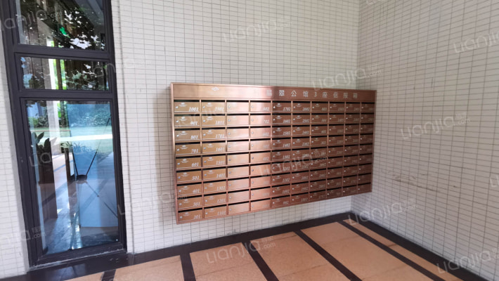 保利翡翠花园外景图