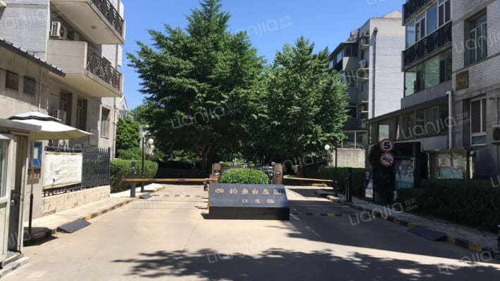 西钓鱼台庄园外景图