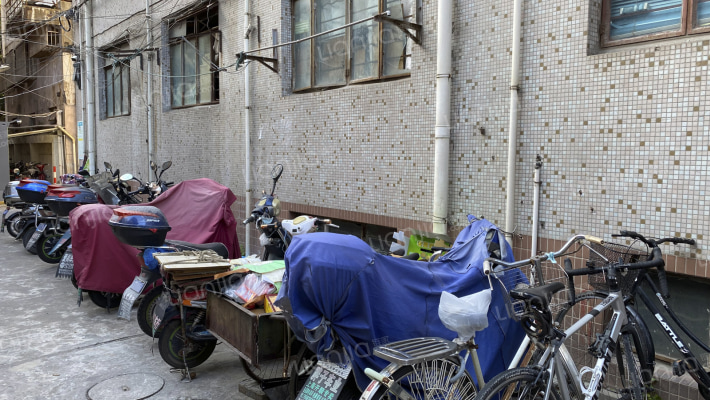 木材大厦外景图