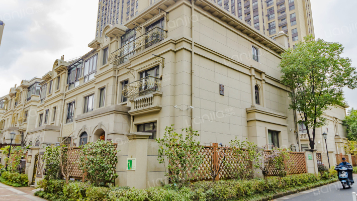 中建大观天下北区外景图