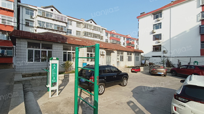 蓬莱土地局家属楼外景图