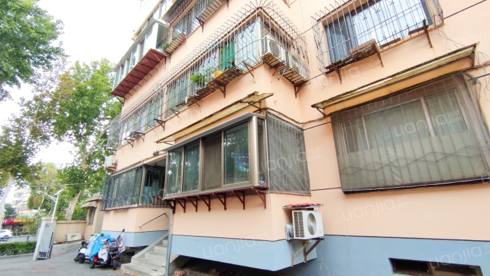 英雄山路48-2号外景图