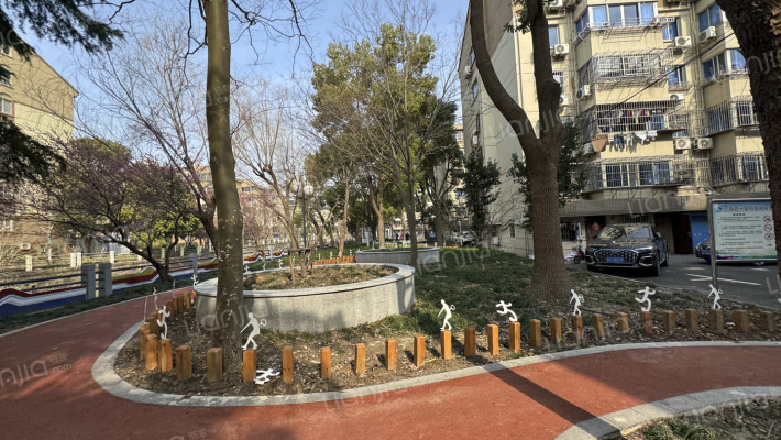 育秀二区外景图