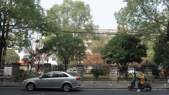 省残联宿舍外景图