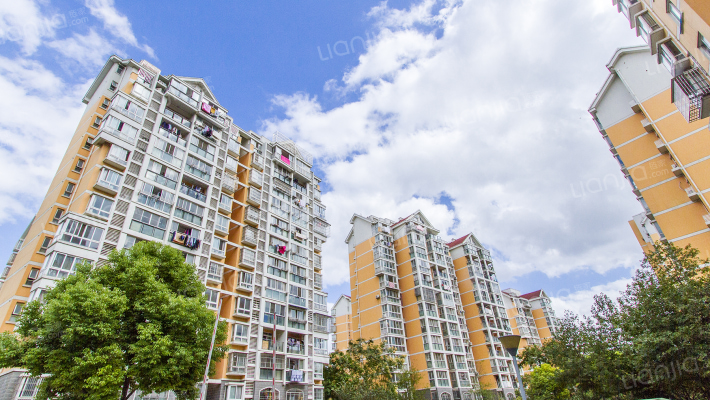 爱博一村外景图